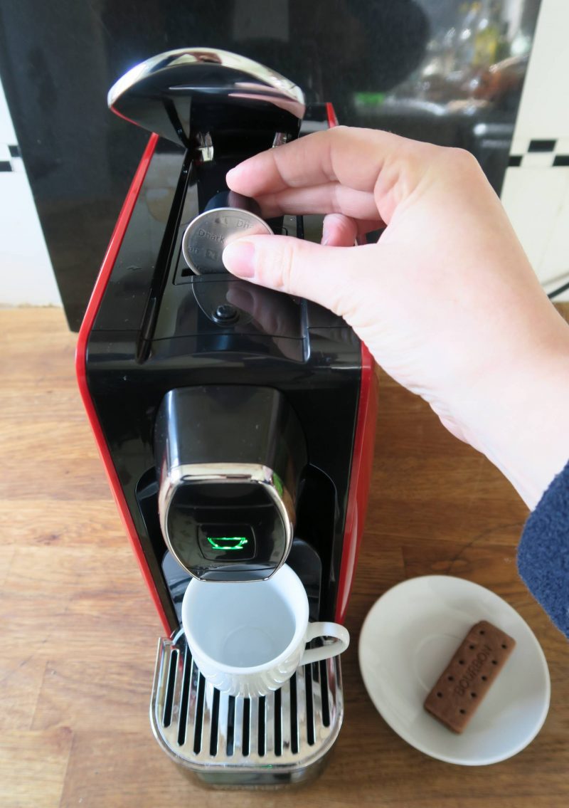 Click to see this amazing and stylish coffee machine in action, and it could be yours! Giveaway ends 05/05/2016 