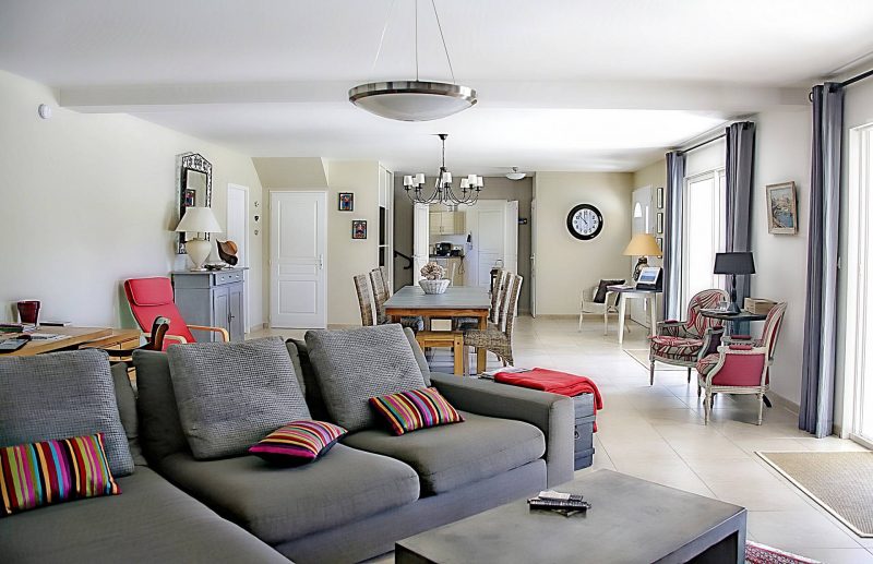 living-room-1523480_1920