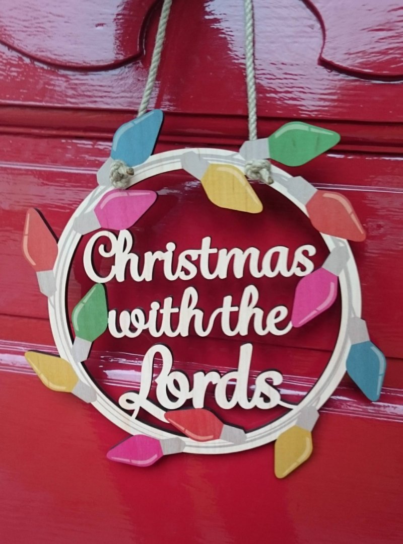 personalised-wooden-christmas-family-sign