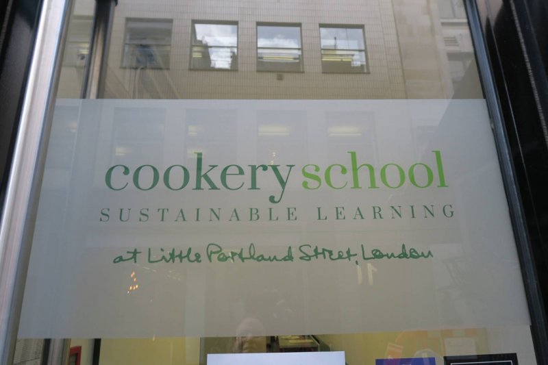 letslandc-landc-mortgages-pieceofcake-cakesunderpressure-cookery-school