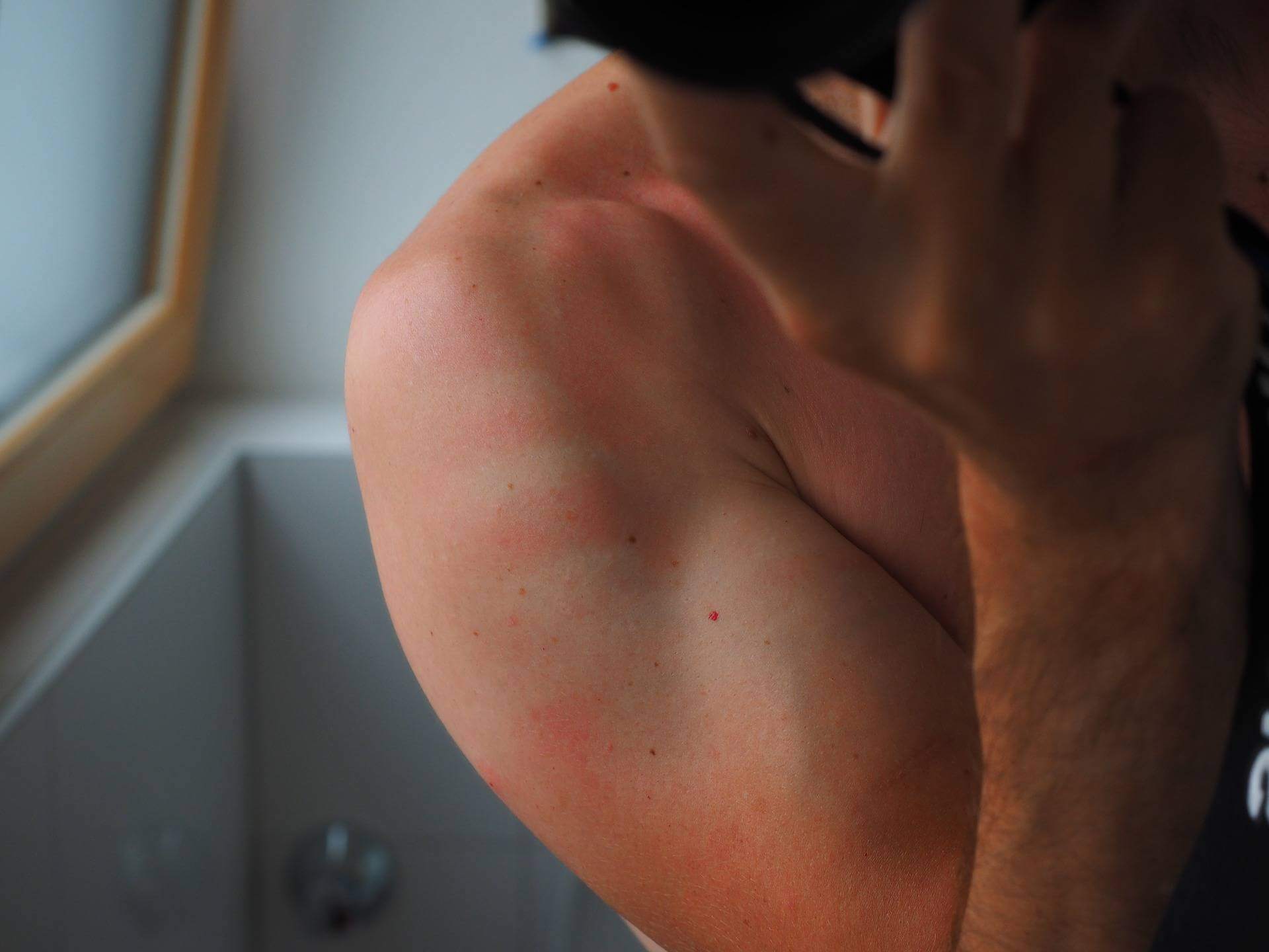 If you don't want to be popping pills, how else can we treat muscle pain? Drug free ways to deal with you and your family's muscle aches and pains