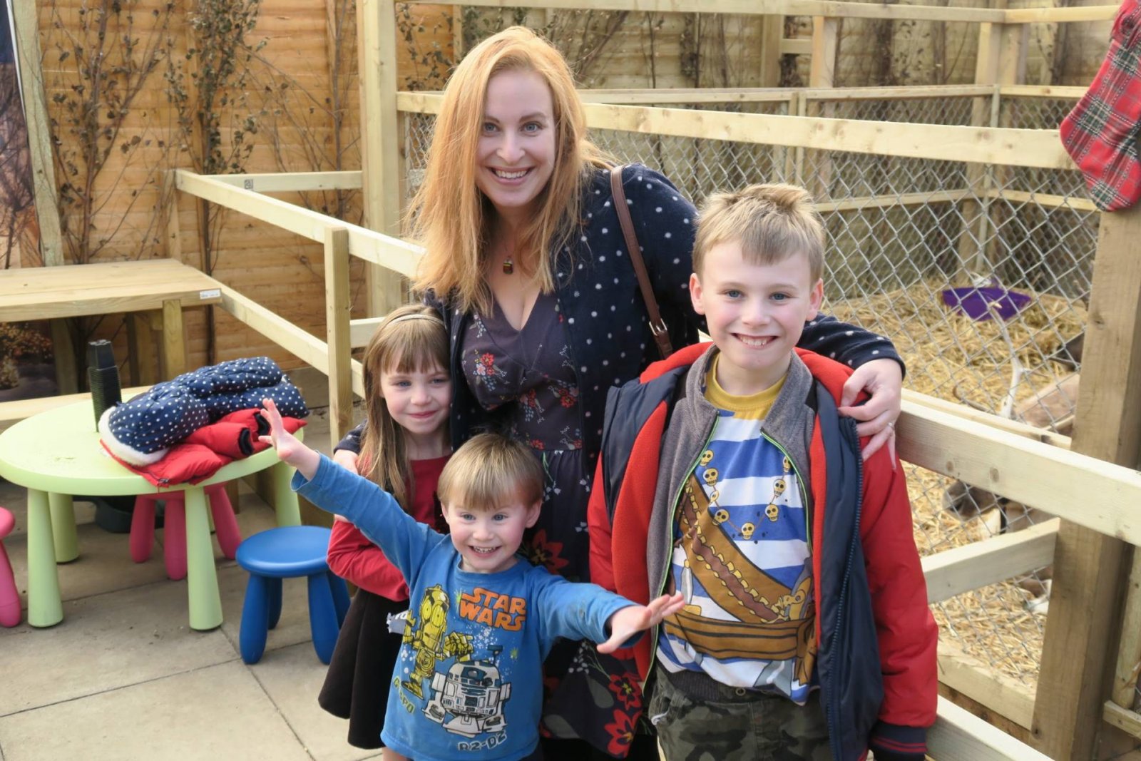 notcutts-maidstone-father-christmas-santas-grotto-experience-review-what-you-get-winter-wonderland-christmas